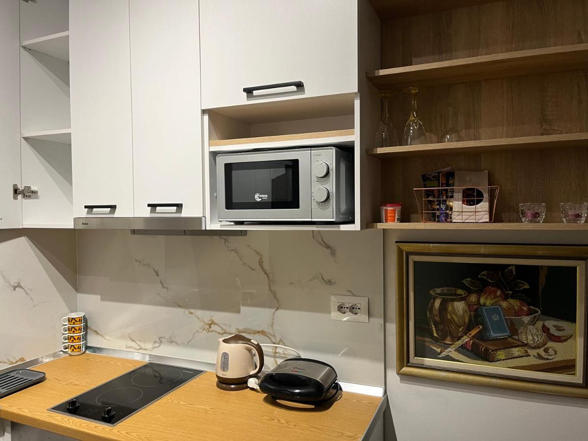 Comfy Nest Apartment- Free Parking 地拉那 外观 照片