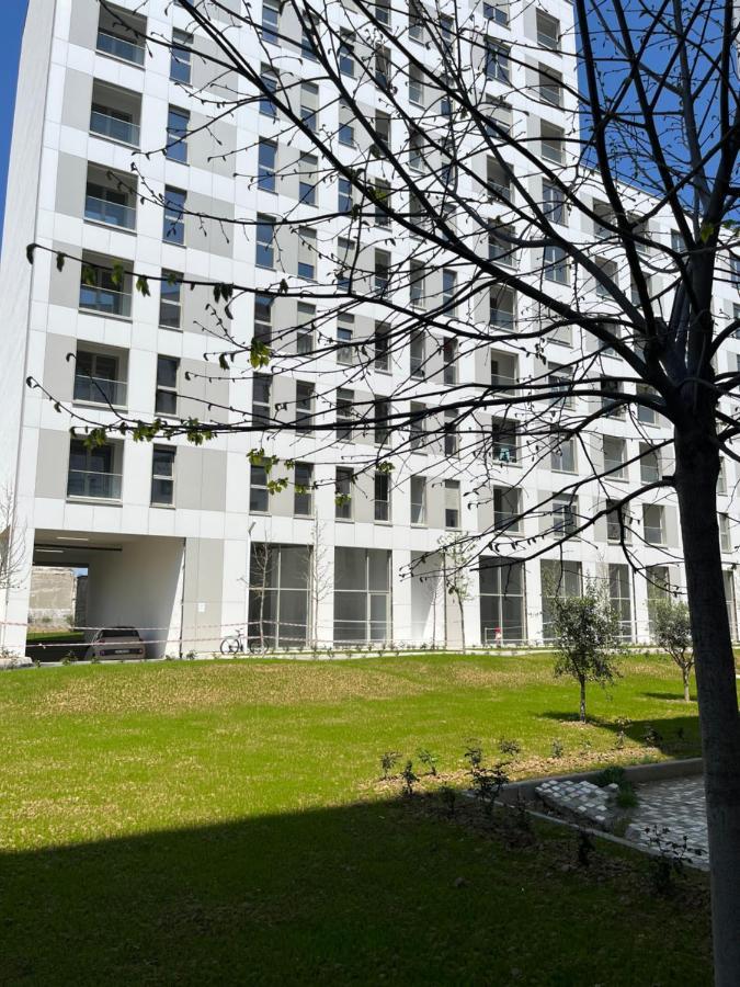 Comfy Nest Apartment- Free Parking 地拉那 外观 照片