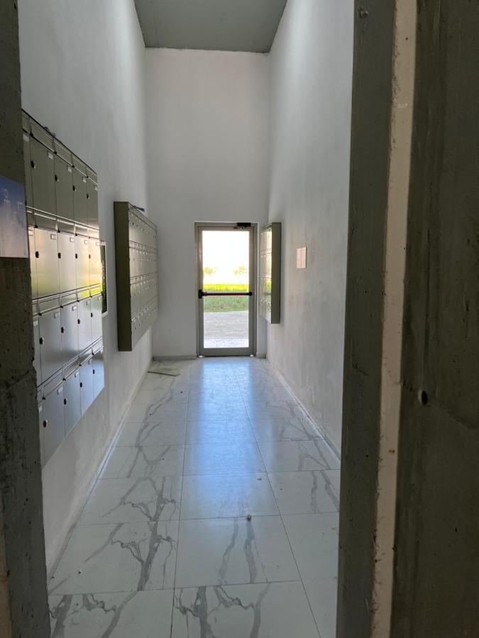 Comfy Nest Apartment- Free Parking 地拉那 外观 照片
